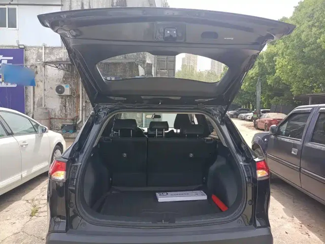 Toyota Frontlander — Фото автомобиля 18