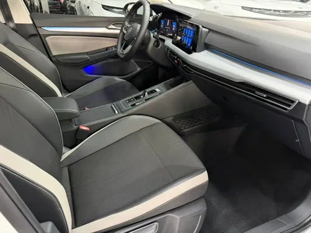 Volkswagen Golf 2023 Facelift 280TSI DSG Pro — Фото автомобиля 15