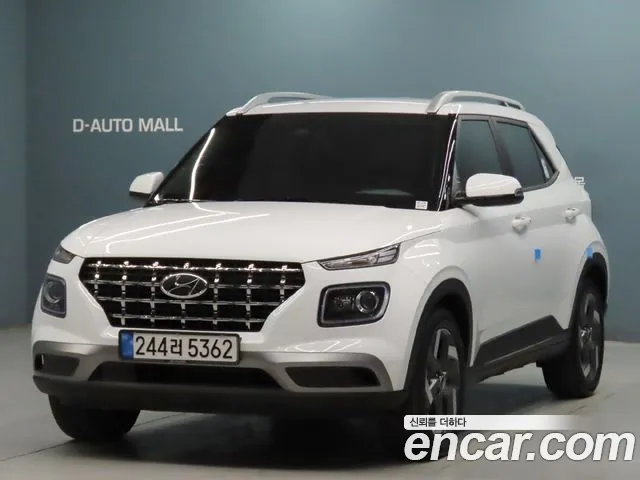 Фотография автомобиля — Hyundai Venue