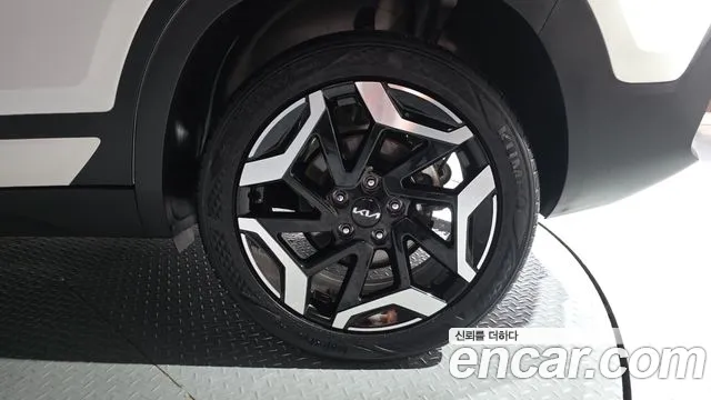 Kia Seltos Бензин 1.6 турбо 2WD — Фото автомобиля 16