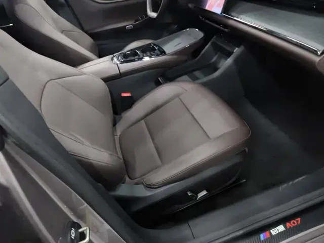 Changan Qiyuan A07 — Фото автомобиля 8