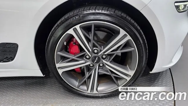 Genesis G70 G70 (New) — Фото автомобиля 5