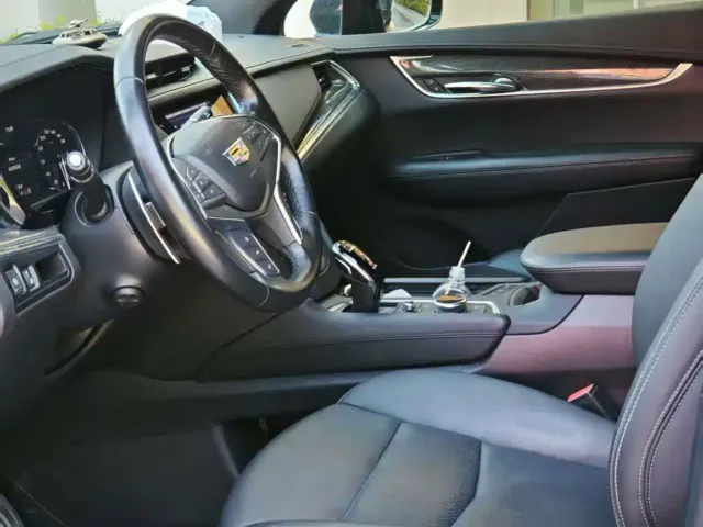 Cadillac XT5 — Фото автомобиля 11