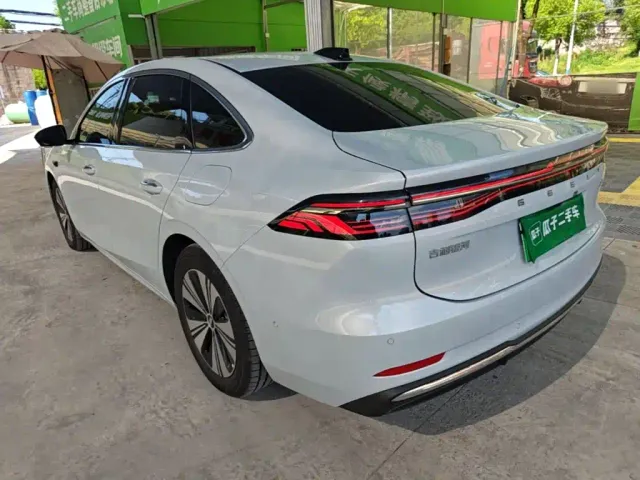Geely Galaxy A7 — Фото автомобиля 22