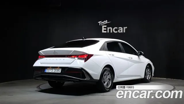 Hyundai AVANTE Новый Avante (CN7) — Фото автомобиля 2