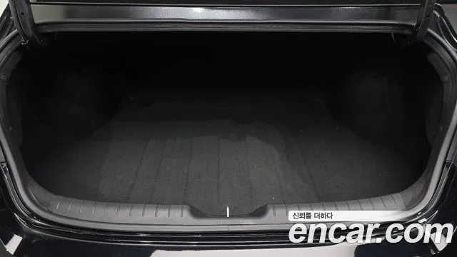 Hyundai AVANTE Smart — Фото автомобиля 20
