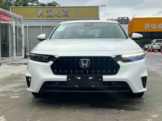 Honda Inspire — Фото автомобиля 2