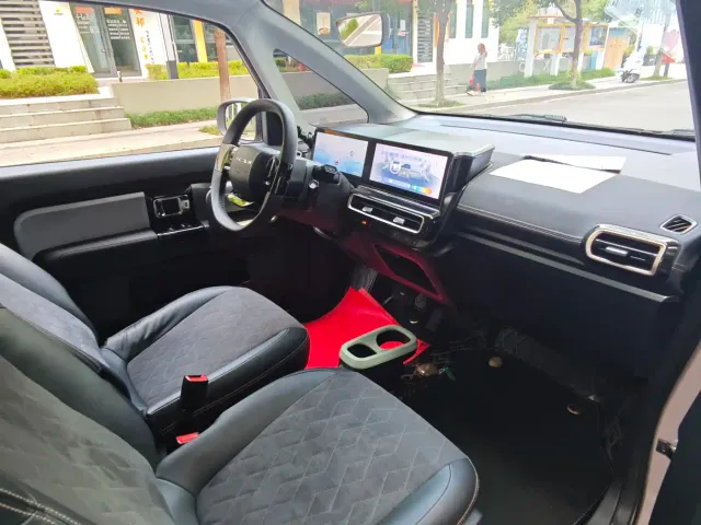 Baojun KiWi EV — Фото автомобиля 18