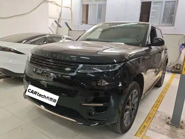 Фотография автомобиля — Land Rover Range Rover Sport