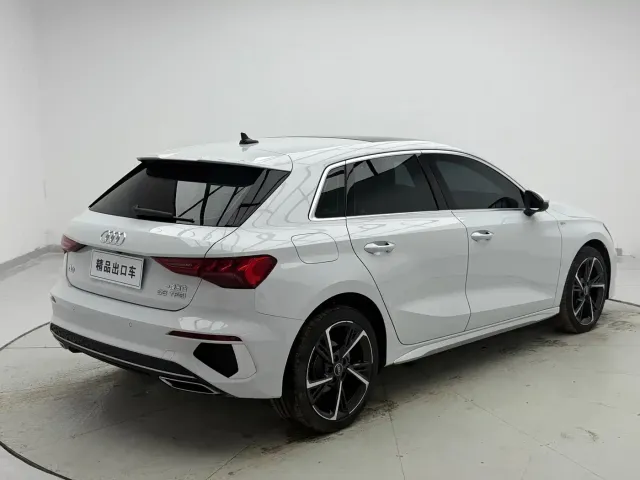 Audi A3 — Фото автомобиля 4