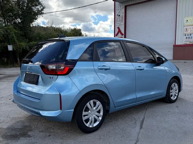 Honda Fit — Фото автомобиля 11