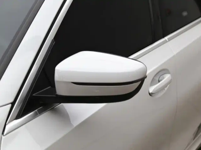 BMW 3 Series — Фото автомобиля 25