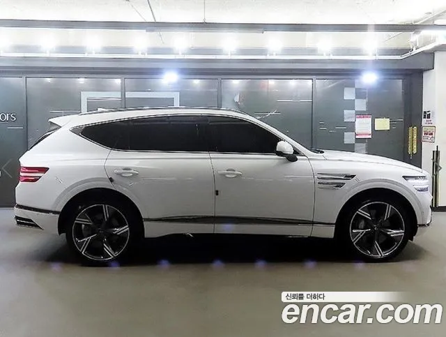 Genesis GV80 — Фото автомобиля 3