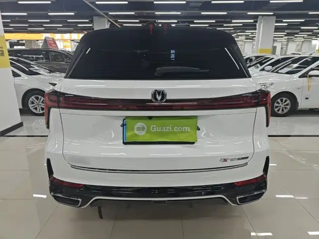 Changan CS75 Plus — Фото автомобиля 5