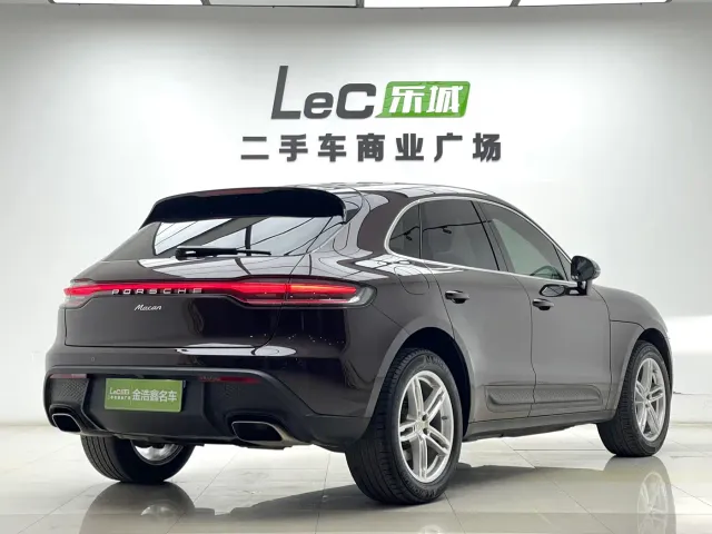 Porsche Macan — Фото автомобиля 21