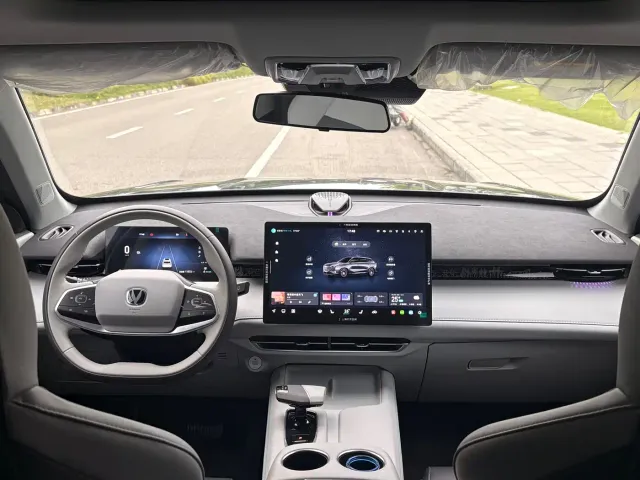 Changan CS75 — Фото автомобиля 22