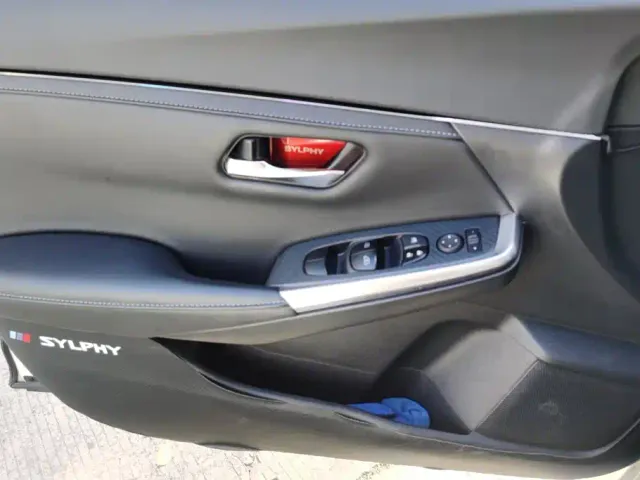 Nissan Sylphy — Фото автомобиля 7