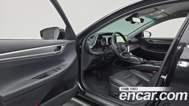 Hyundai Grandeur Grandeur (New) — Фото автомобиля 10