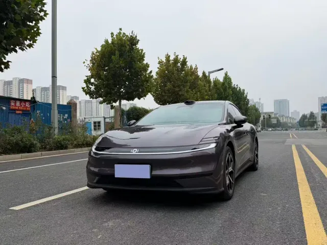 Фотография автомобиля — Changan Qiyuan A06