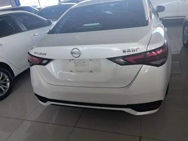 Nissan Sylphy — Фото автомобиля 5