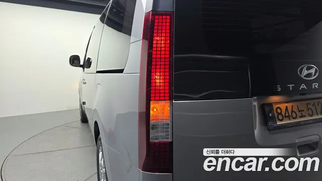 Hyundai Staria Staria Карго 5 мест — Фото автомобиля 8