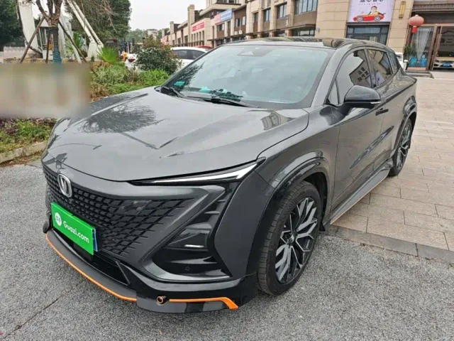 Фотография автомобиля — Changan UNI-T