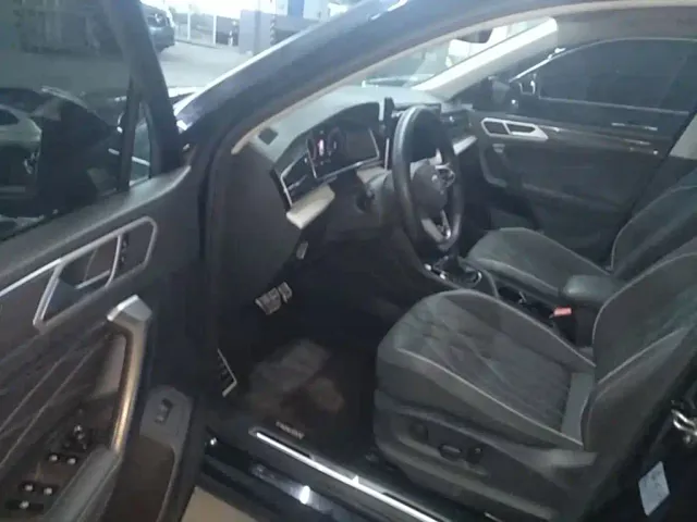 Volkswagen Tiguan L — Фото автомобиля 15
