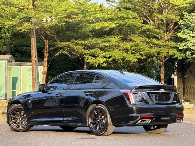 Cadillac CT5 — Фото автомобиля 4