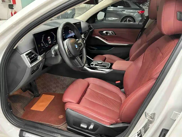 BMW 3 Series — Фото автомобиля 17