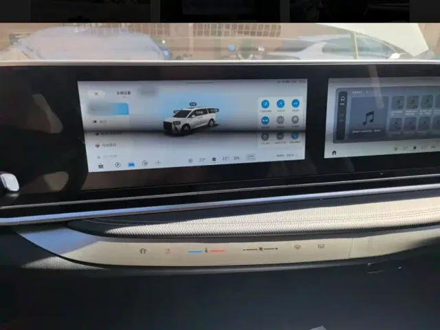 Maxus G90 — Фото автомобиля 12