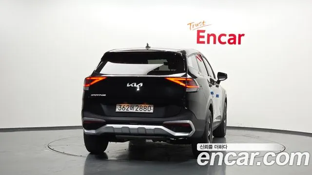 Kia Sportage Sportage 5-е поколение Бензин 1.6 турбо 2WD — Фото автомобиля 4