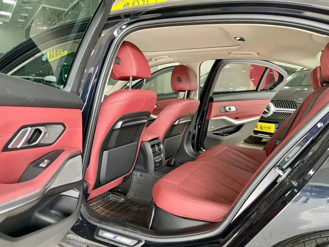 BMW 3 Series — Фото автомобиля 6