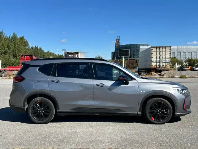 Chevrolet Orlando — Фото автомобиля 8