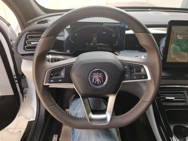BYD Qin PLUS — Фото автомобиля 10