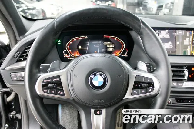 BMW 1-Series — Фото автомобиля 11