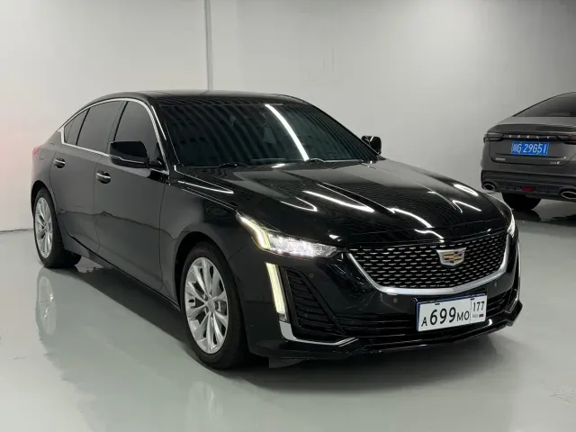 Cadillac CT5 — Фото автомобиля 3
