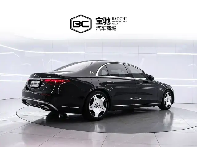 Mercedes-Benz S-Class — Фото автомобиля 3