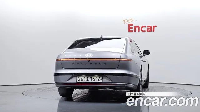Hyundai Grandeur Grandeur (GN7) 3.5 LPG 2WD (Такси) — Фото автомобиля 4