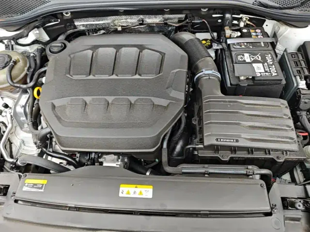 Volkswagen CC — Фото автомобиля 10