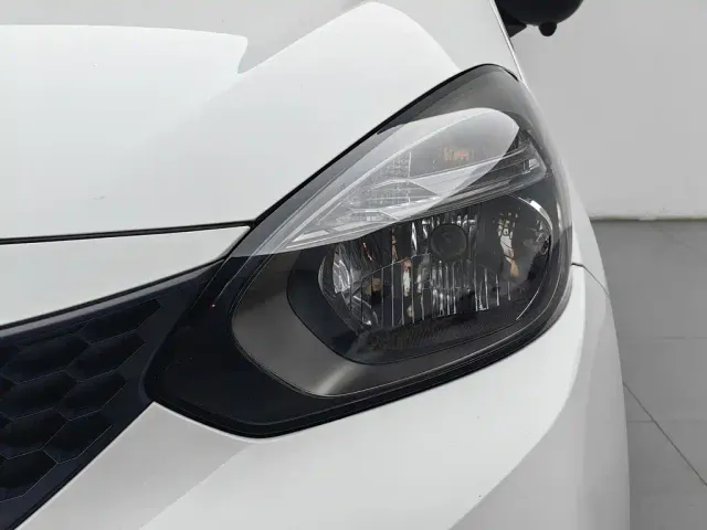 Honda Fit — Фото автомобиля 7