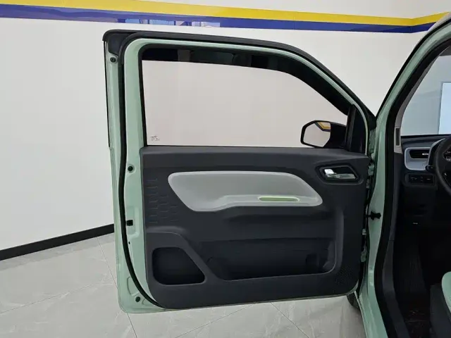 Wuling Hongguang Mini EV — Фото автомобиля 7