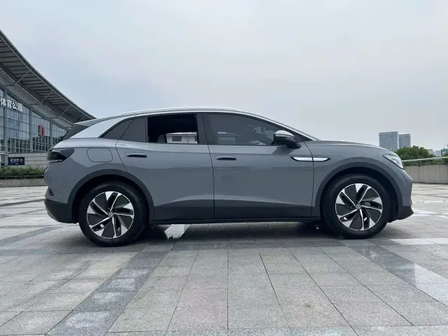 Volkswagen ID.4 Crozz — Фото автомобиля 4