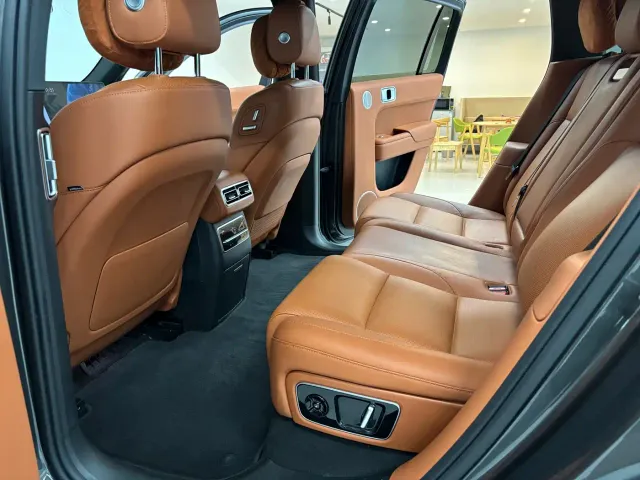 Li Auto L7 — Фото автомобиля 5