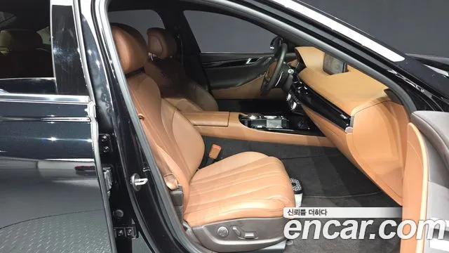 Genesis G80 Бензин 2.5 турбо AWD — Фото автомобиля 10