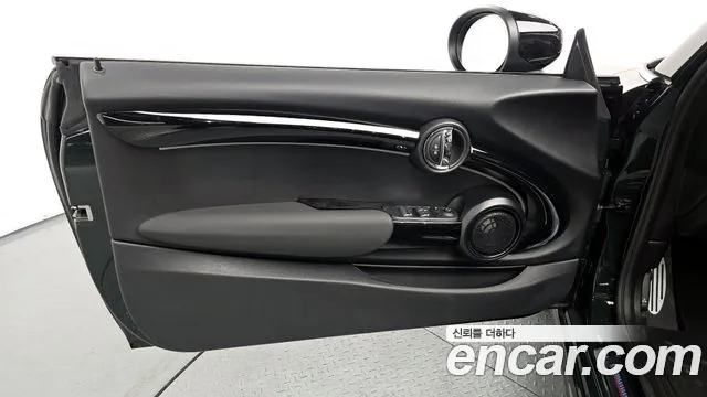Mini Cooper Convertible — Фото автомобиля 22