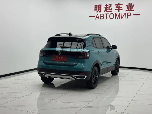 Volkswagen T-Cross — Фото автомобиля 9