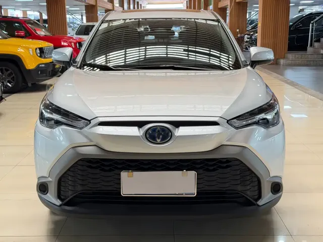 Toyota Frontlander — Фото автомобиля 2