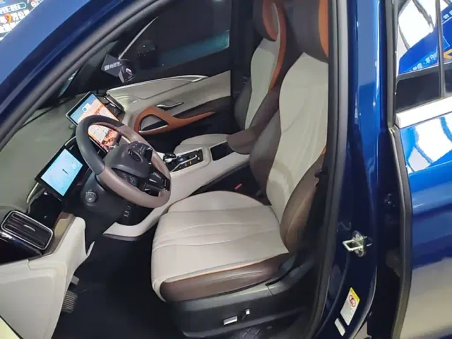 BYD Song Pro — Фото автомобиля 14