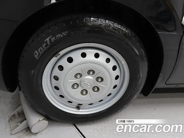 Hyundai Staria — Фото автомобиля 5