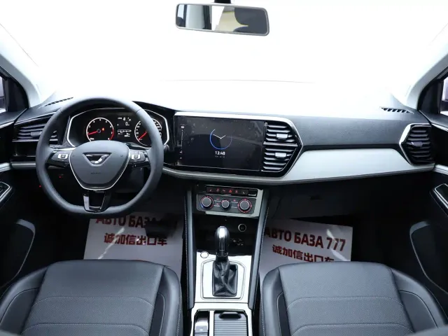 Jetta VS5 — Фото автомобиля 15